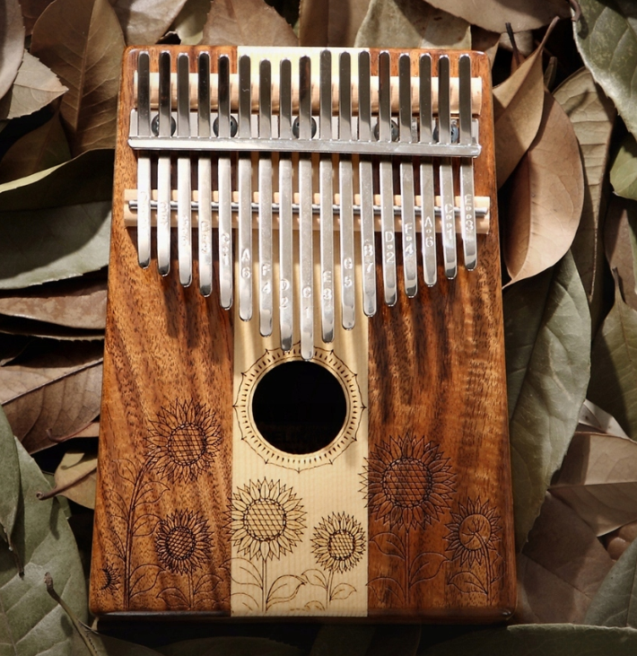 TUTTI 17 Keys Koa & Maple C Major Kalimba - Sunflower - Image 4